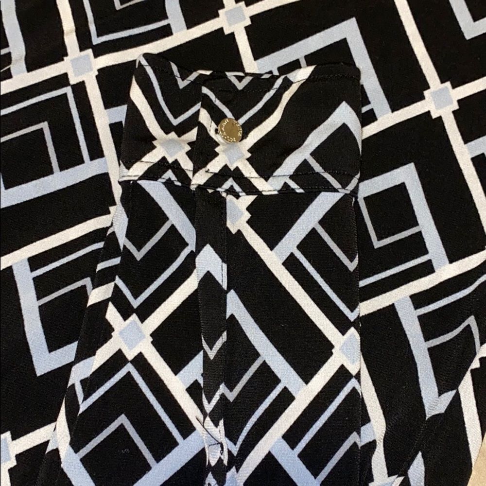 Dana Buchman Button Down Geometric Print Blouse - Picture 9 of 10